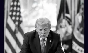 牛弹琴：韩国人还在睡梦中，特朗普突然下手了