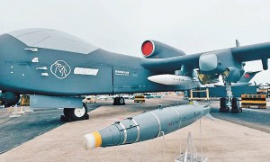 可在多种环境执行任务，堪称“六边形战士”，国产“九天”无人机首飞成功