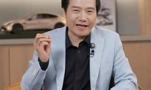 雷军宣布：新一代SU7将发布，肯定会涨价，成本上升了不少！此前称新SU7配备机械门把手，车内外都可以机械开门